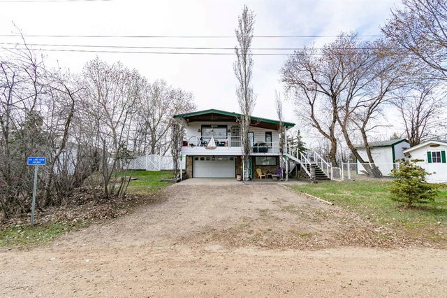 44 Lakeview Avenue