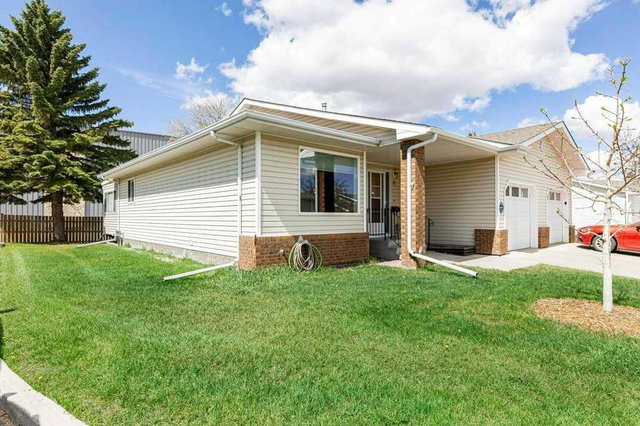 61 - 2816 Botterill Crescent