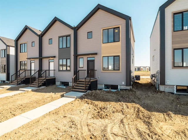 1369 Abitibi Road W