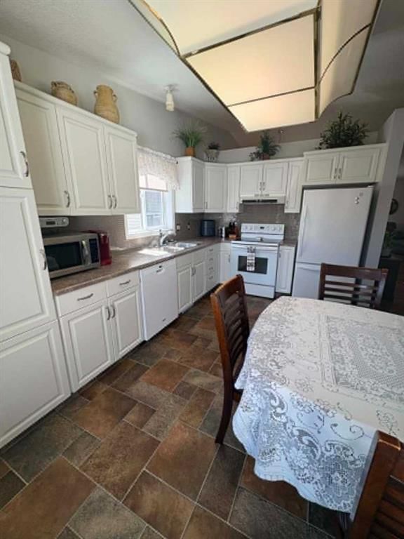 15 - 180 Park Drive