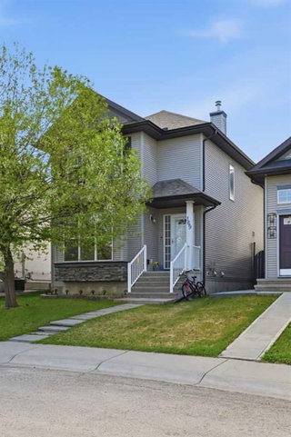 169 Cranberry Square SE