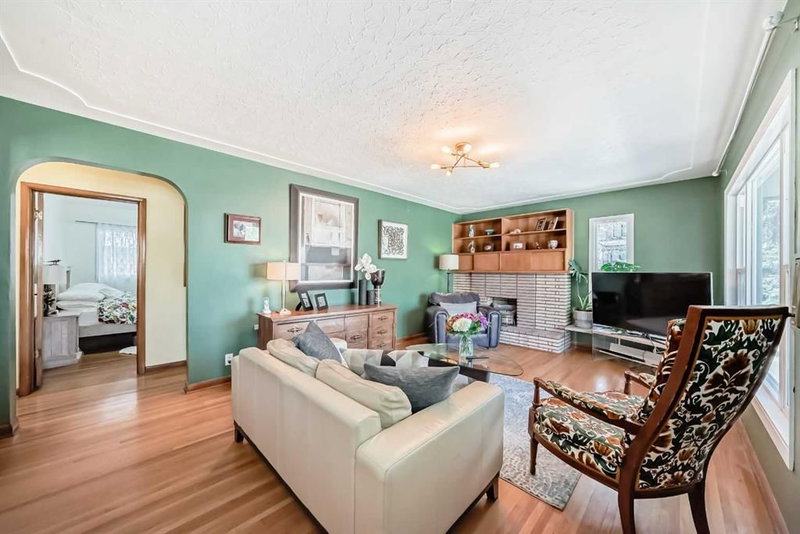 3604 Parkhill Street SW, Parkhill — interior photo