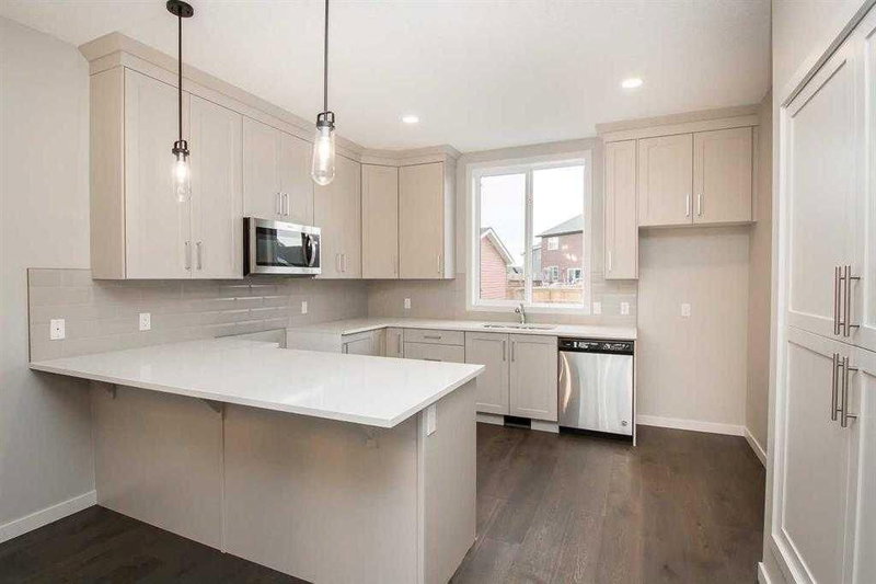 504 Kitstone Gate