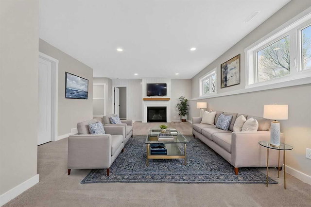 74 Riverpark Boulevard W