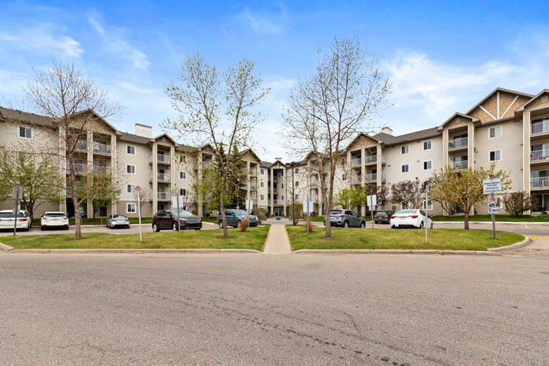 Apartment at 321, 1717 60 Street SE, Red Carpet — listing photo