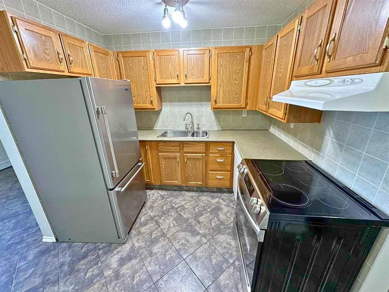 102 - 7031 Gray Drive