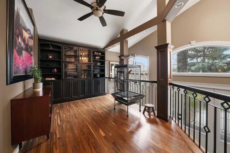 3 Legacy Cove