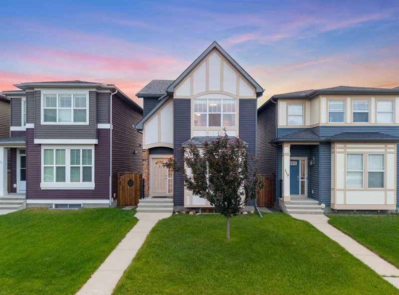 115 Evansborough Crescent NW, Calgary, Alberta