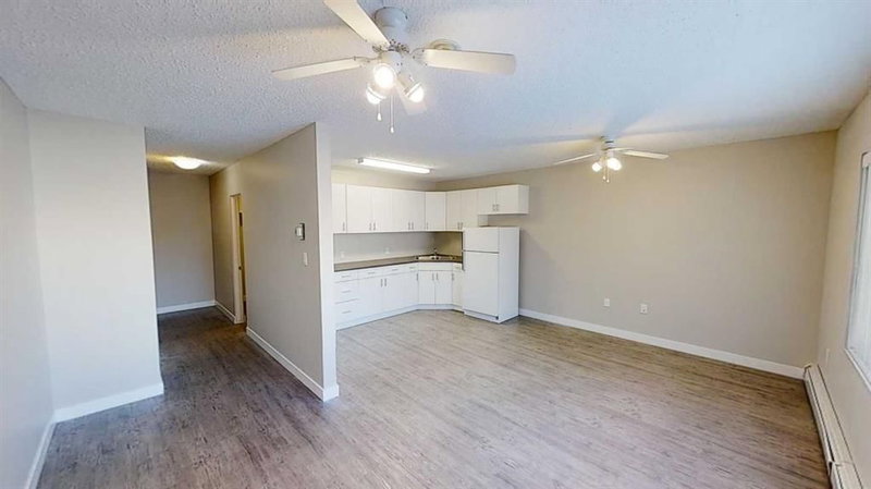 306 - 9932 105 Avenue