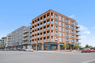 205 - 3107 Warren Street
