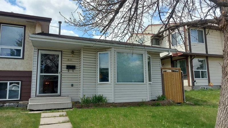 821 Whitemont Drive NE, Calgary, Alberta