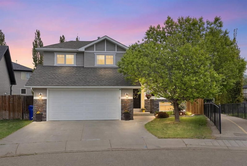 128 Hillcrest Cape