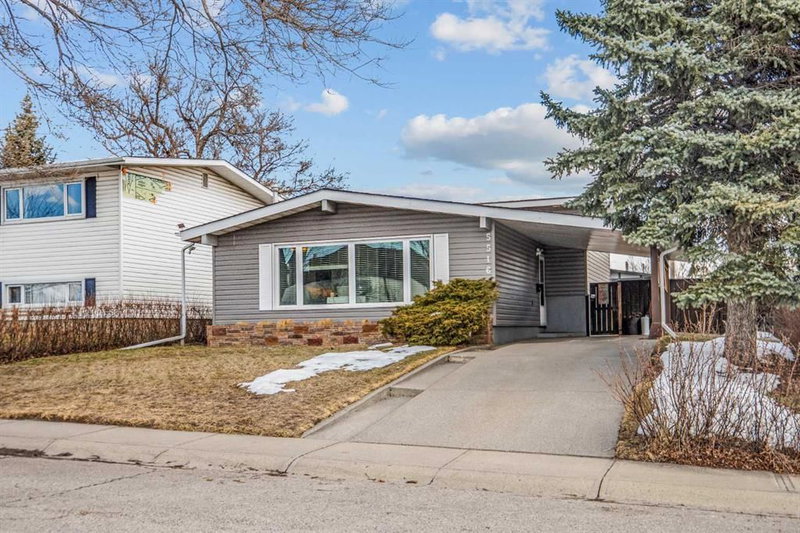 5516 Taylor Crescent NE