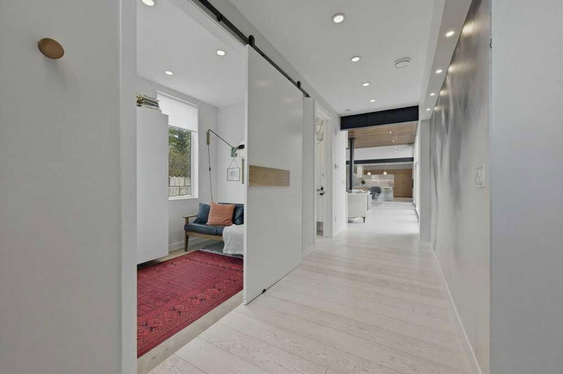 305 Jarvis Glen Court