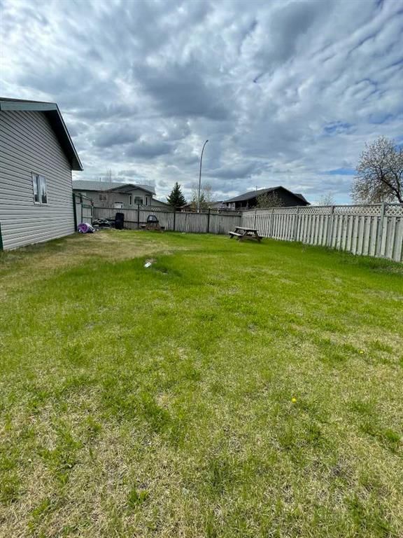 12 Bison Crescent