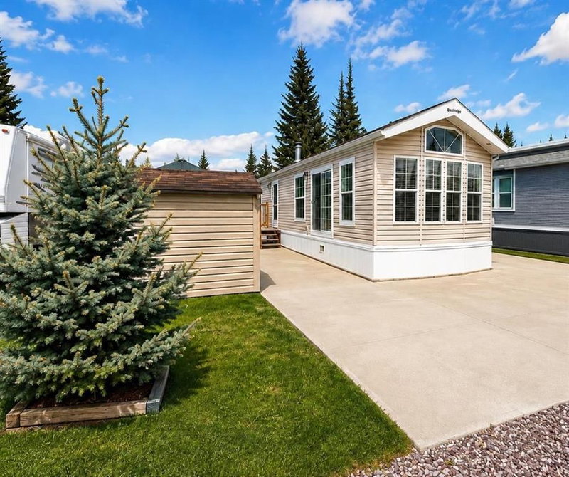 37, 32351 Range Road 55 — listing photo