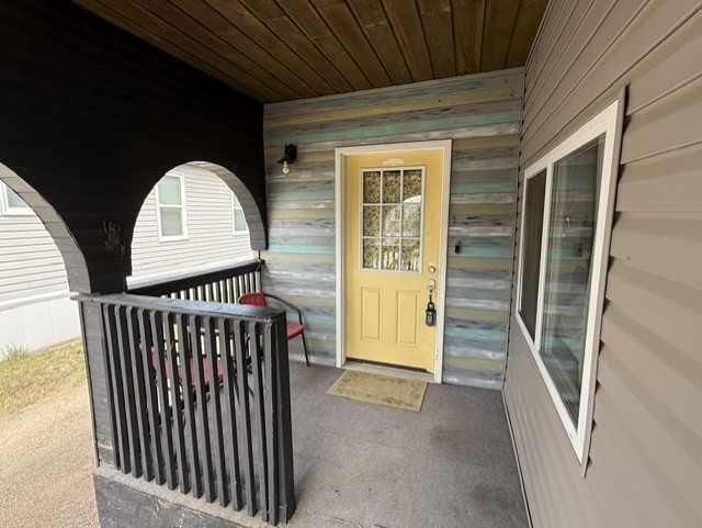 192 Grandview Crescent