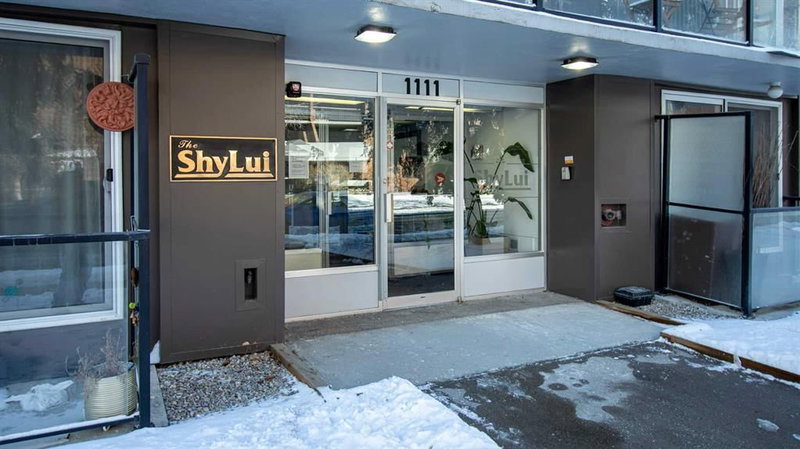 302 - 1111 15 Avenue SW