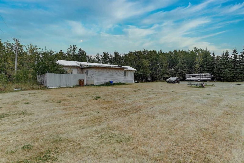 5 - 53054 Township Road 712