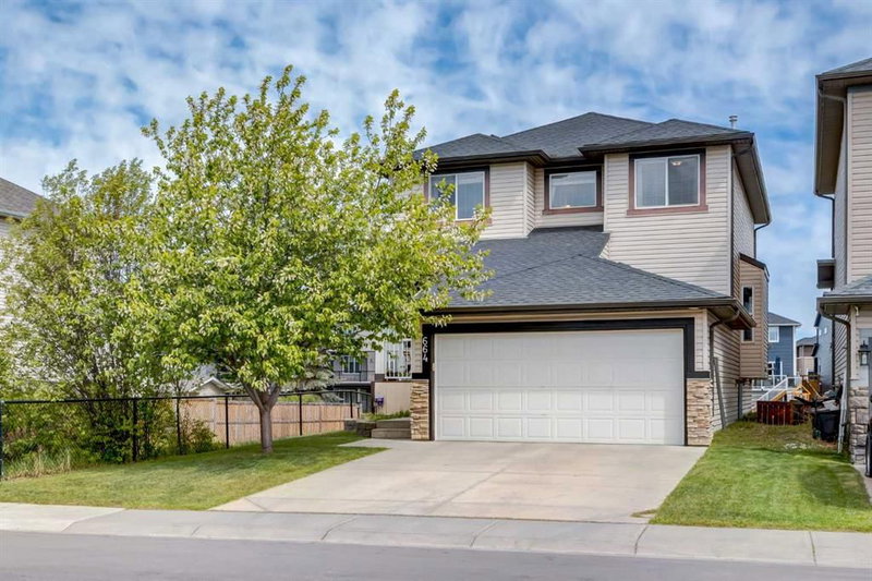 664 Luxstone Landing SW, Airdrie, Alberta