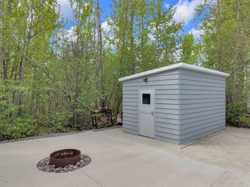 30 - 41310 Range Road 282