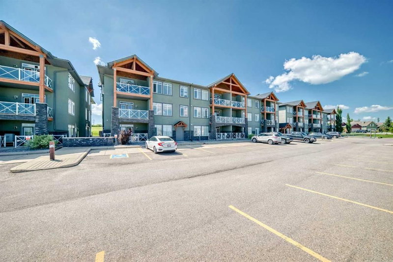 Recently sold home in Strathmore Lakes Estates