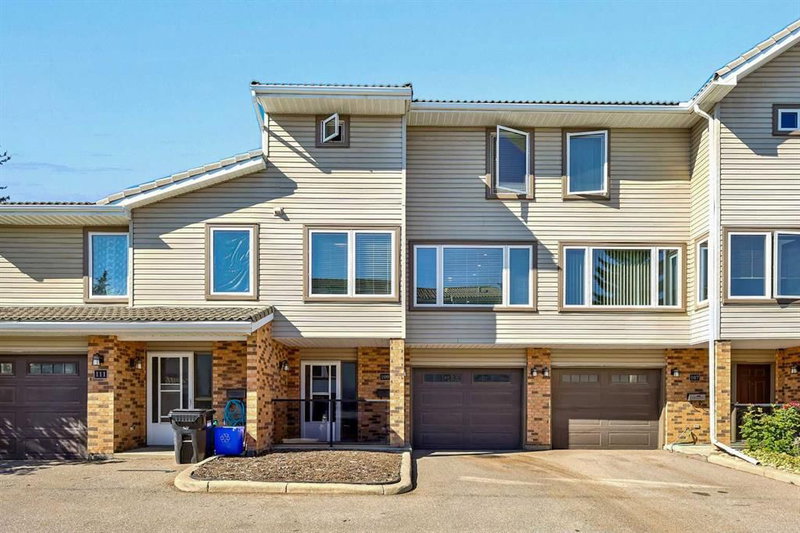 109 Coachway Lane SW, Calgary, Alberta