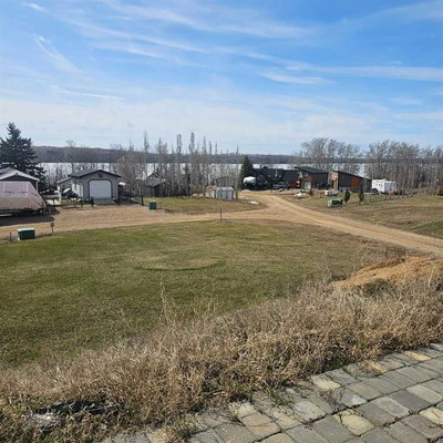 Unit 118 - 65275 Range Road 114A