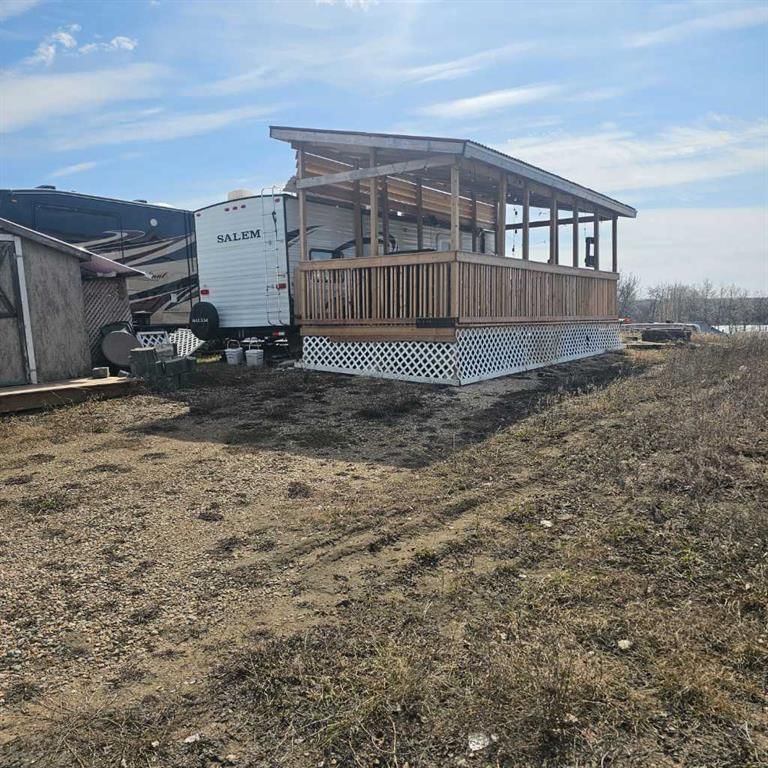 Unit 118 - 65275 Range Road 114A