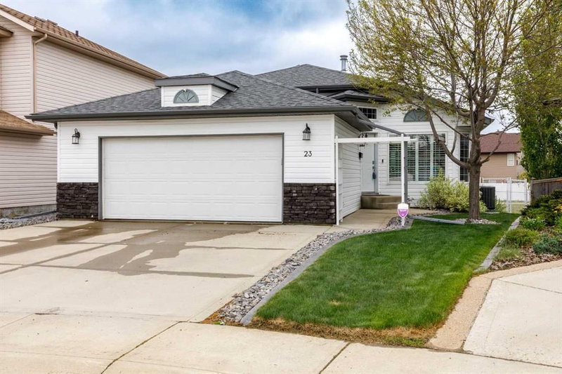 Recently sold home in Oriole Park West