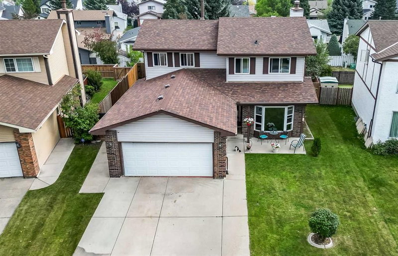 36 Millside Way SW