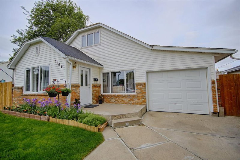 5109 44 ave