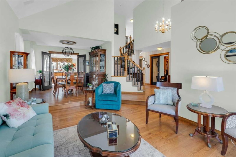 4 Hamptons Heath NW, Hamptons — interior photo