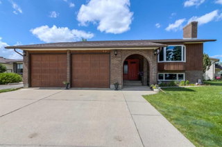 94 Elm Crescent S