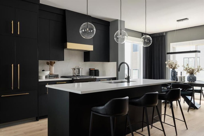 102 - 8155 8 Avenue SW