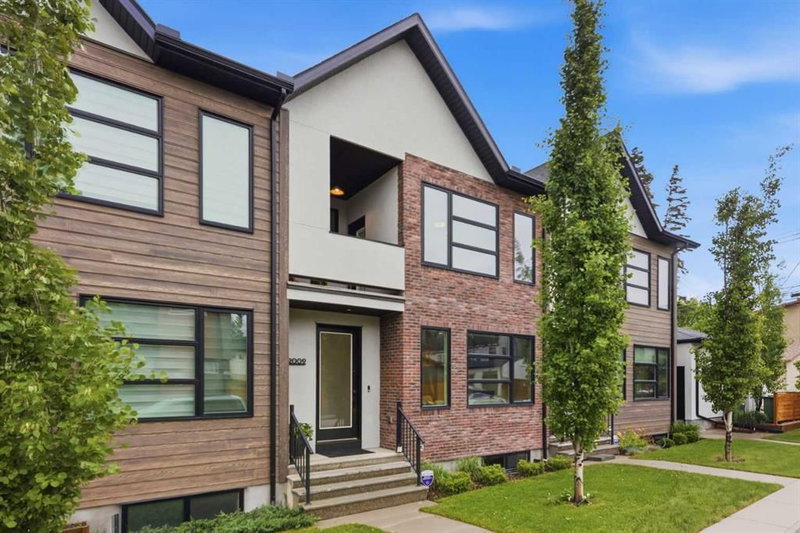 2009 12 Street NW, Calgary, Alberta