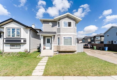 134 Tarawood Lane NE