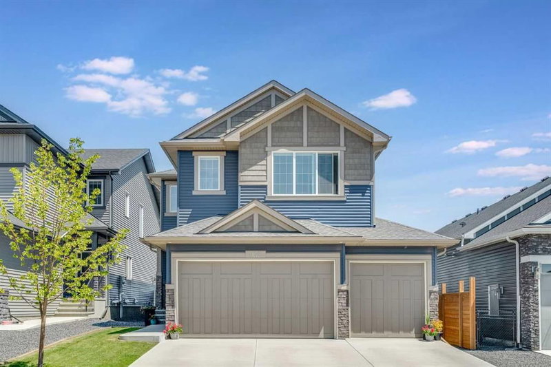 152 Threepoint Cove, Okotoks, Alberta