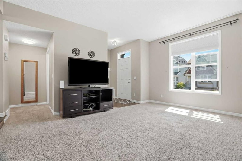 267 Skyview Springs Gardens NE