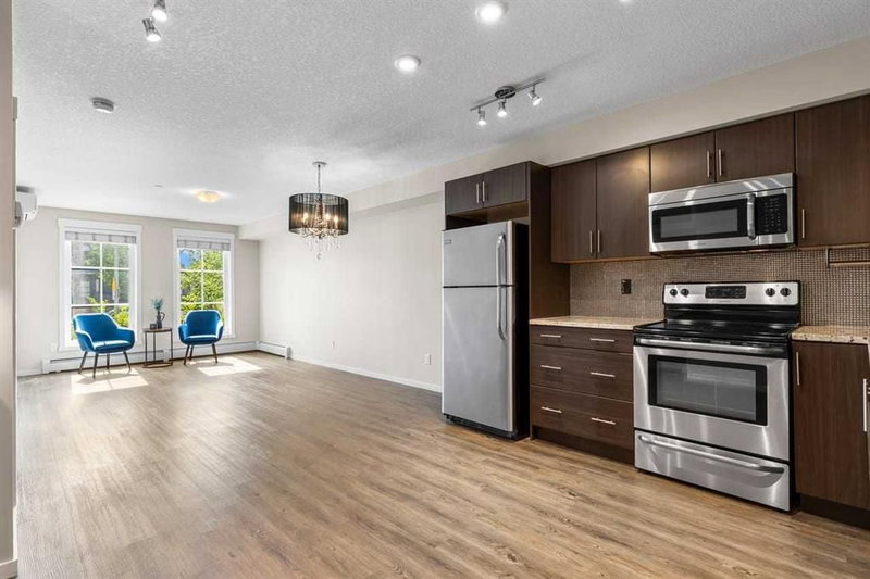 1115 - 755 Copperpond Boulevard SE