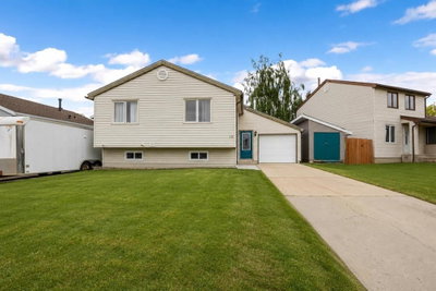 110 Bird Crescent