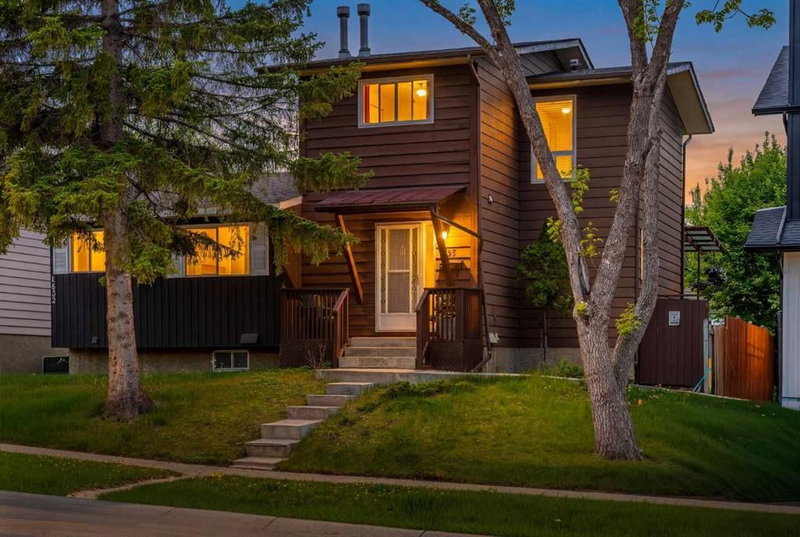 1455 Berkley Drive NW, Calgary, Alberta
