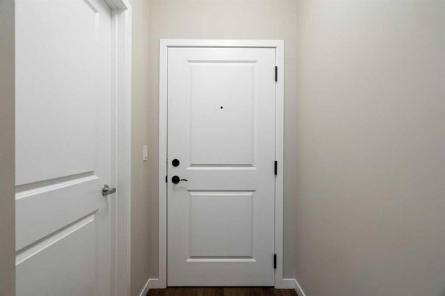 112 - 30 Mahogany Mews SE