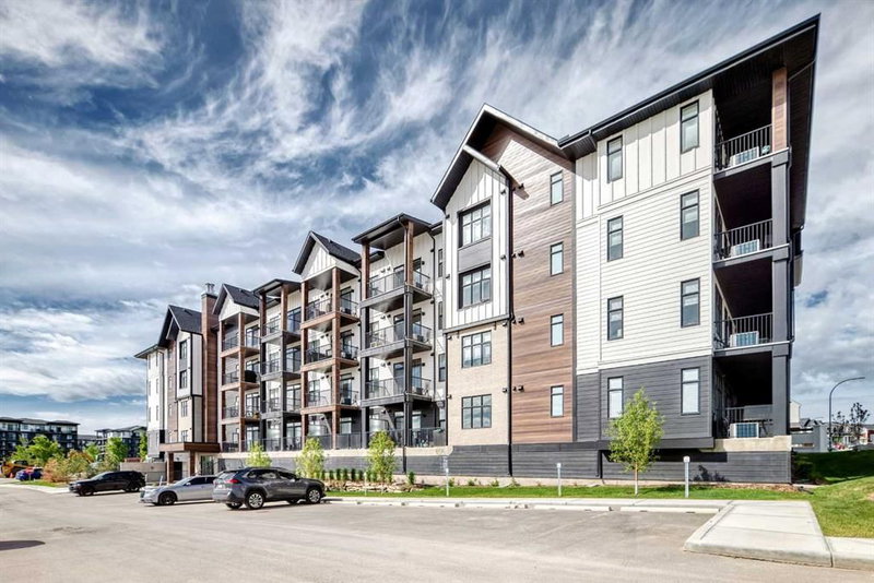 1109 - 430 Sage Hill Road NW