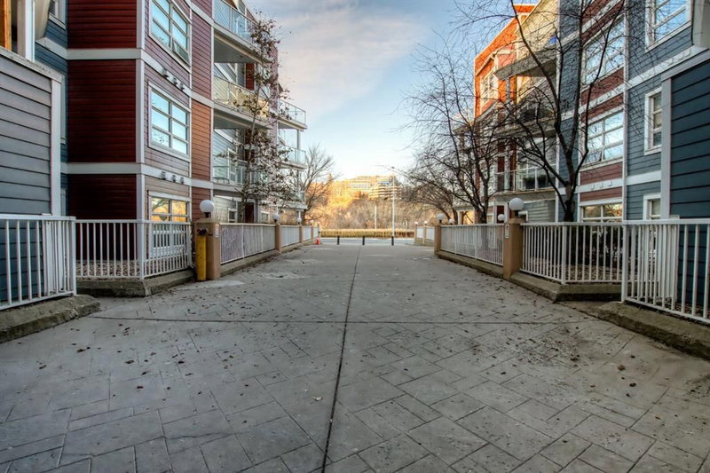 115 - 333 Riverfront Avenue SE