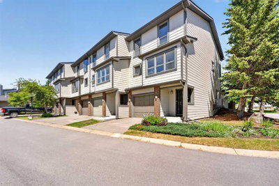 1 - 185 Woodridge Drive SW