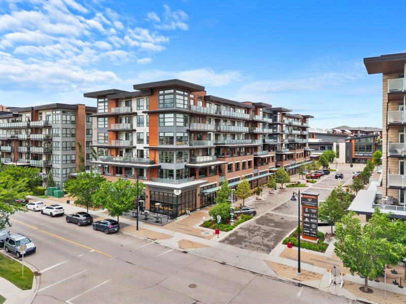 128 - 122 Mahogany Centre SE