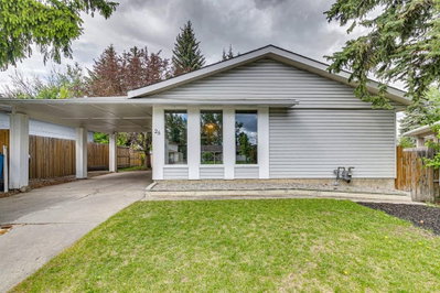28 Cantrell Bay SW