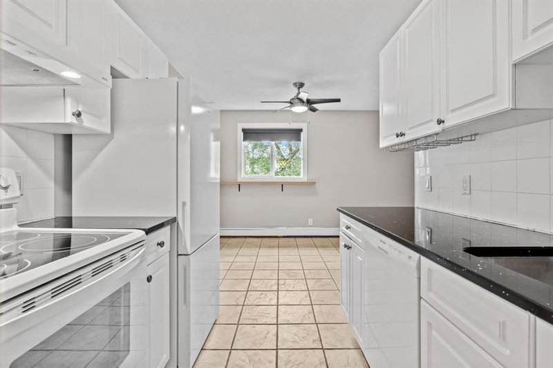 201, 626 2 Avenue NE, Bridgeland/Riverside — interior photo