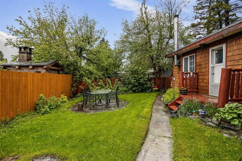 11 Fortress Mountain Way